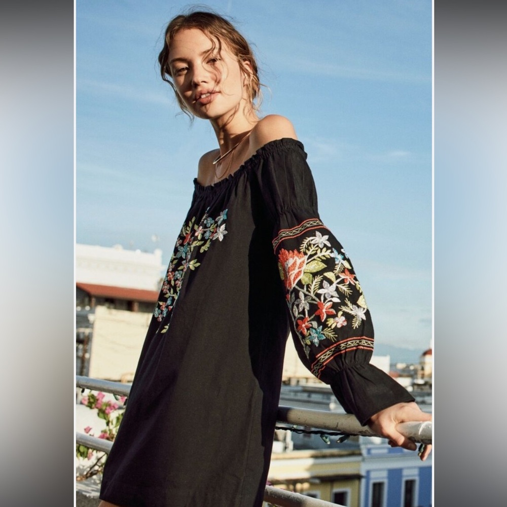 FREE PEOPLE FLEUR DU JOUR OFF-THE-SHOULDER EMBROIDERY DRESS BLACK - Picture 4 of 8
